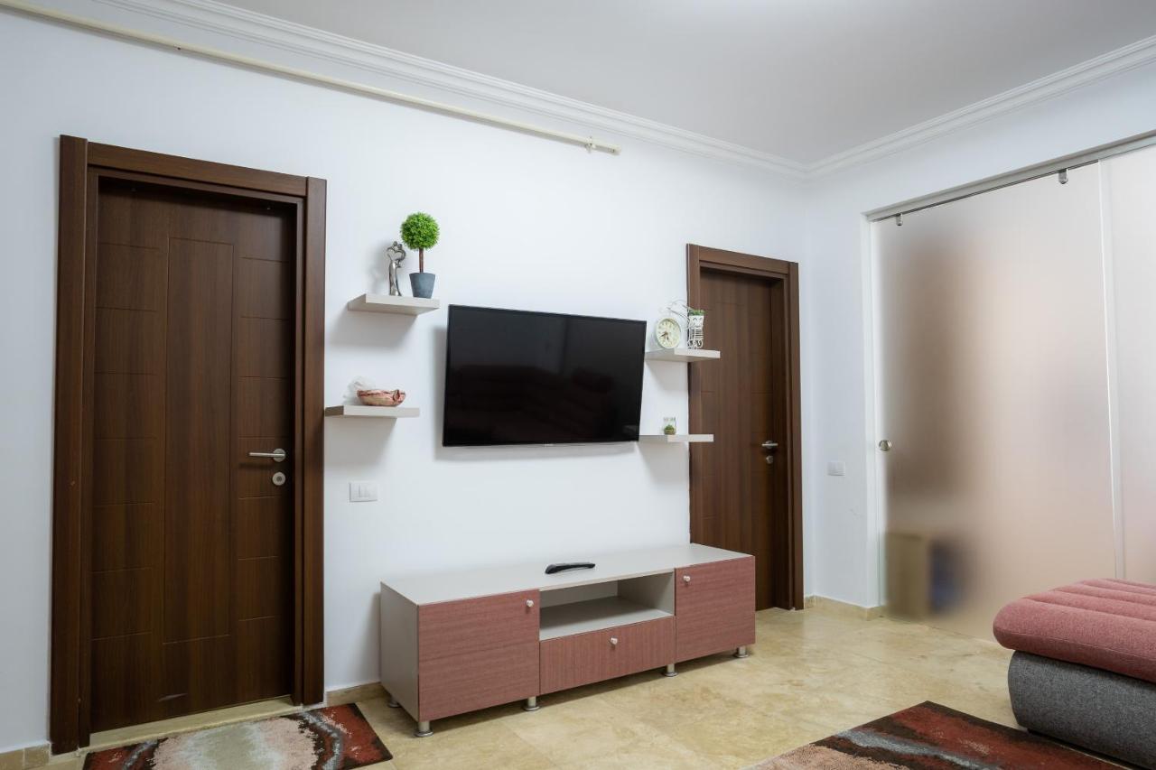 Lake Apartments Solid Мамая Экстерьер фото
