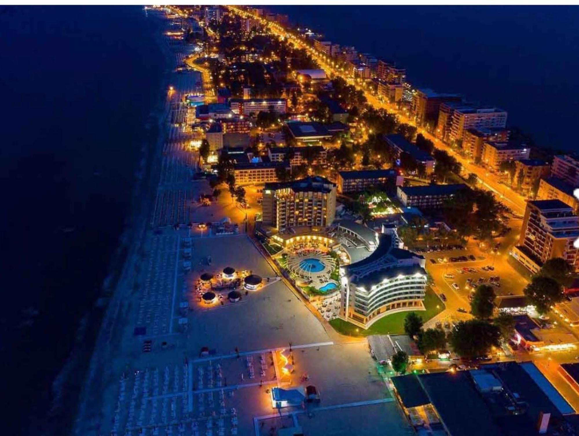 Lake Apartments Solid Мамая Экстерьер фото